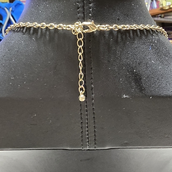 Vintage Gold Tone Bib Necklace L4 - Picture 2 of 2